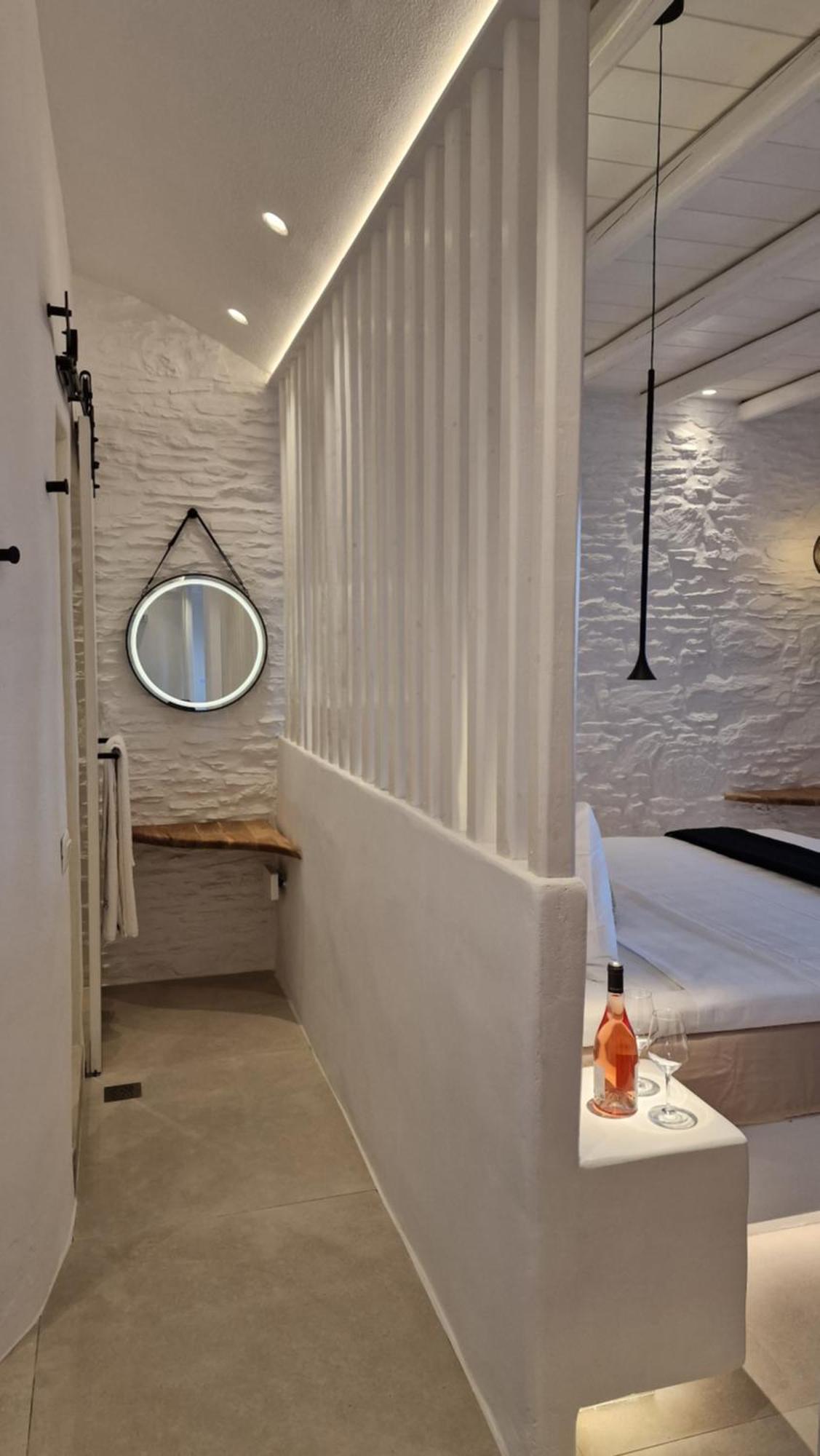 Agada Folegandros Suites & Villas Áno Meriá Dış mekan fotoğraf